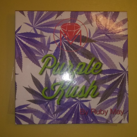 Ruby May Cosmetics - Picture 1 of 3